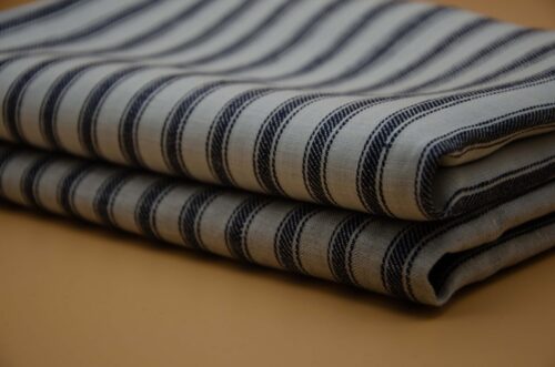 1229 (9) Best-Selling 100% Linen Yarn-Dyed Striped Fabric for Women’s Fashion – 135cm Width, 186g Weight, UV-Resistant & Antibacterial for Spring & Autumn #1229