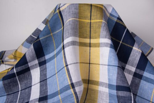 1252 (3) Feather-Light 100% Linen Fabric for Spring & Summer – 135cm Width, 115g Weight, Perfect for Flowy Dresses #1252