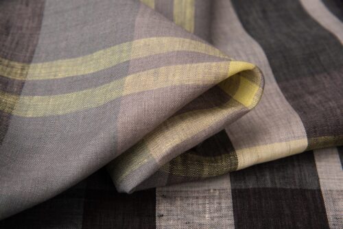 1253 (4) Eco-Friendly 100% Linen Fabric for Spring & Summer – 135cm Width, 114g Weight, Sustainable & Breathable #1253