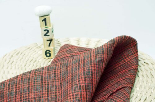 1276 (8) Breathable 100% Linen Fabric with Vintage Checks – 135cm Width, 122g Weight, Ideal for Spring & Summer Shirts & Pants #1276