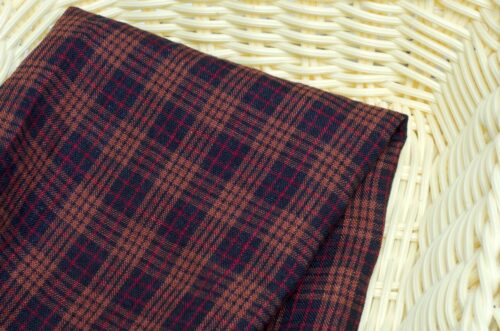 1281 (8) Vibrant Yarn-Dyed 100% Linen Fabric for Spring & Summer – 135cm Width, 115g Weight, Retro & Breathable #1281