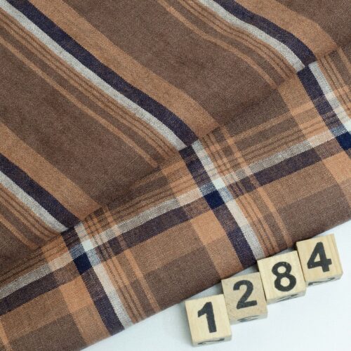 1284 主图 Yarn-Dyed Check 100% Linen Fabric with British Charm – 137cm Width, 121g Weight, Perfect for Spring & Summer #1284