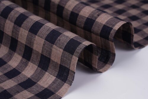 1607-linenschina.com (14) Lightweight 100% Linen Fabric for Spring & Summer – 138cm Width, 127g Weight, Perfect for Casual Wear #1607