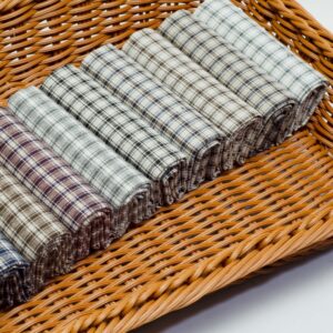 linenschina2943 (1) Light Linen Blend Check - 149g, 138cm Width, Cotton Poly Mix - Understated Spring Summer Pattern #2943