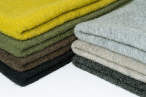 微信图片_20251103143935 K18002# 36% Wool 61% Polyester 3% Others | 186g/m² 145cm | Lightweight, Wrinkle-Resistant & Warm for Winter