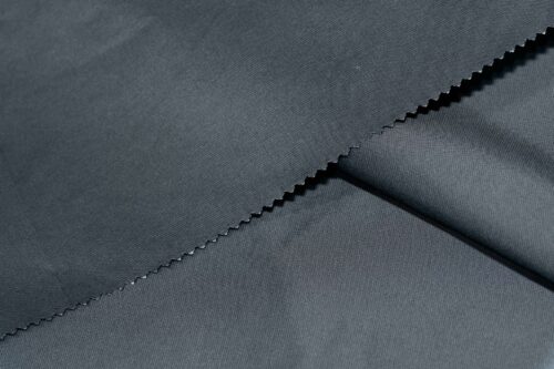 微信图片_20251103144050 K18003# Japanese Iridescent Trench Coat Fabric | 100% Polyester | 150cm | 78g/m² | Lightweight, Windproof, Shiny Finish